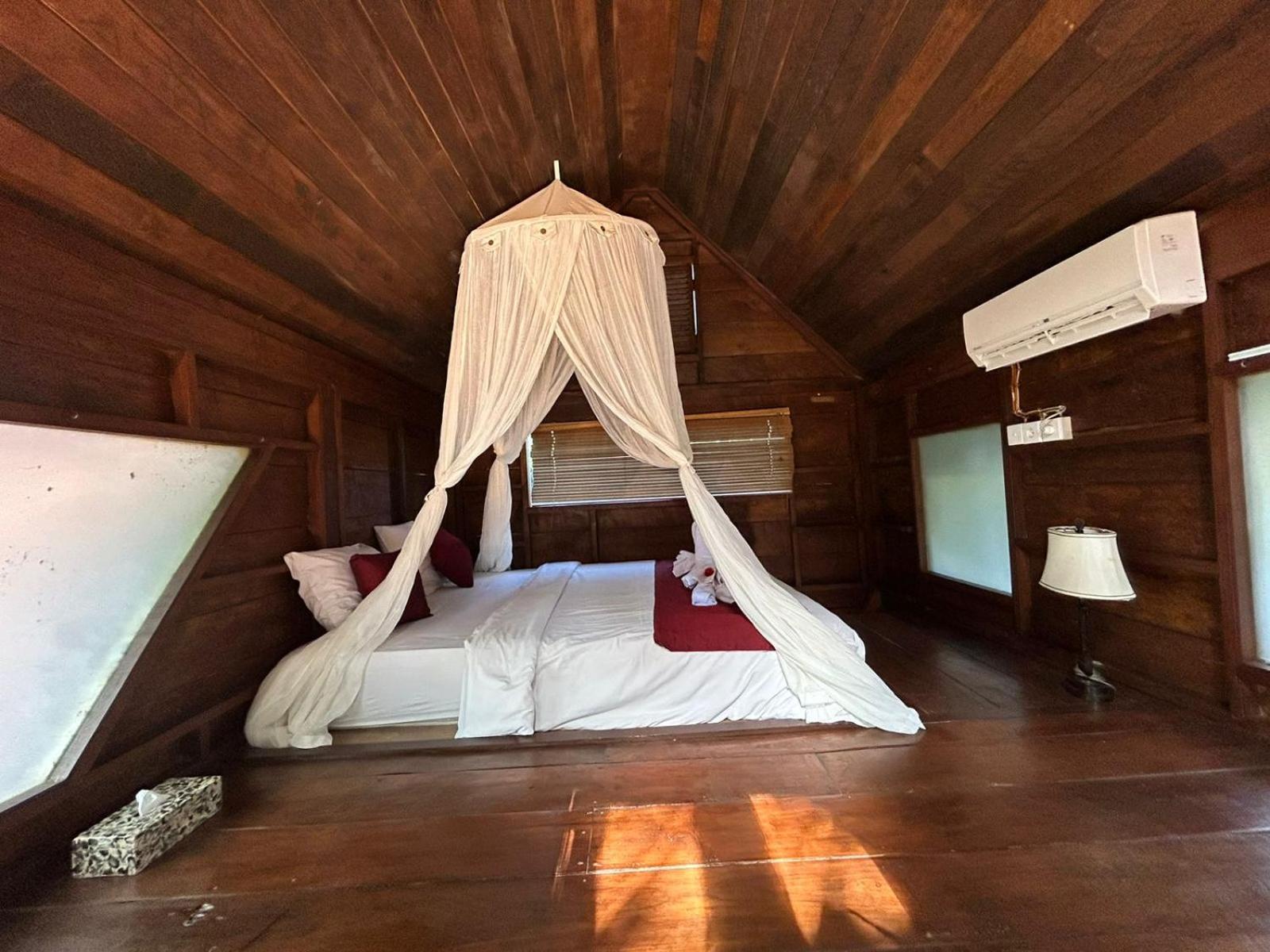 Tirta Padi Villa Ubud ภายนอก รูปภาพ
