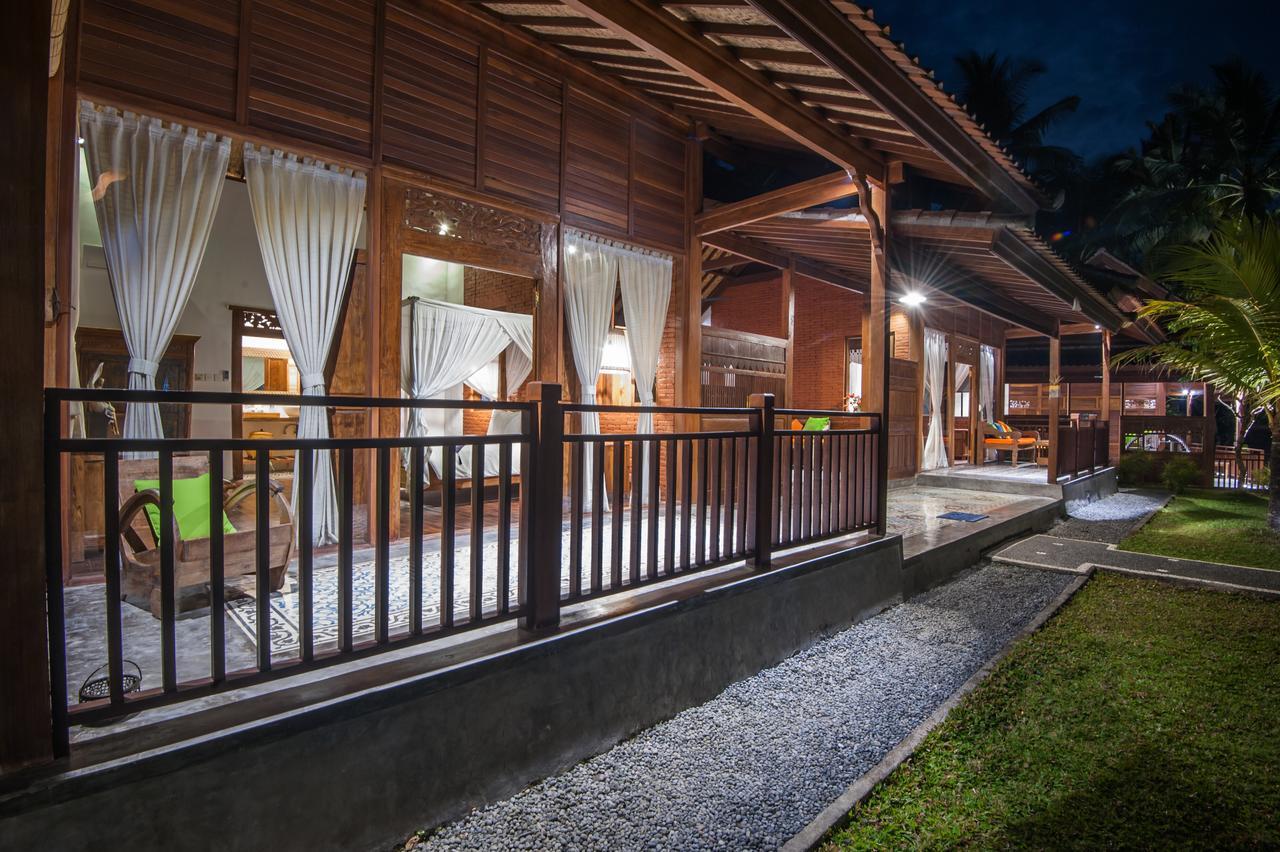 Tirta Padi Villa Ubud ภายนอก รูปภาพ