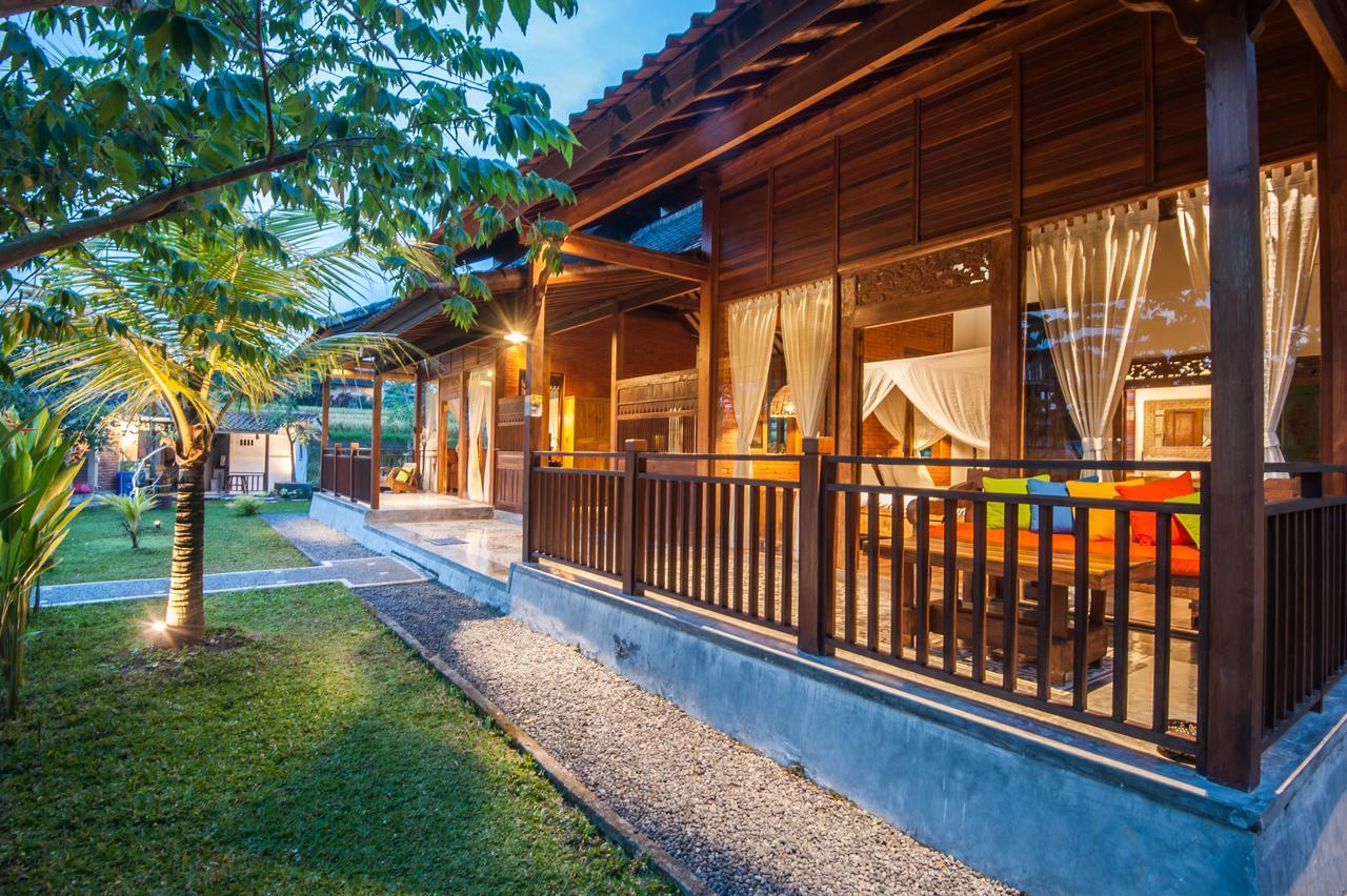 Tirta Padi Villa Ubud ภายนอก รูปภาพ