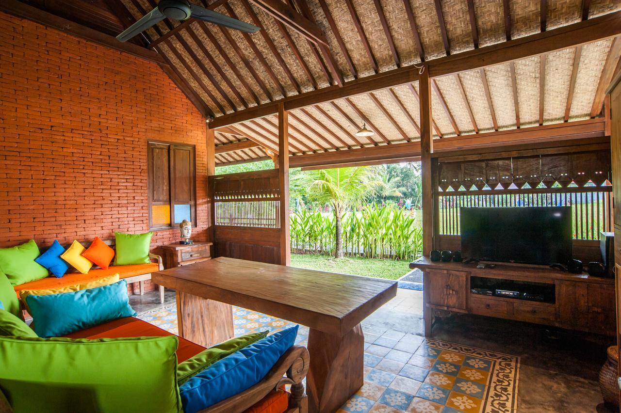 Tirta Padi Villa Ubud ภายนอก รูปภาพ